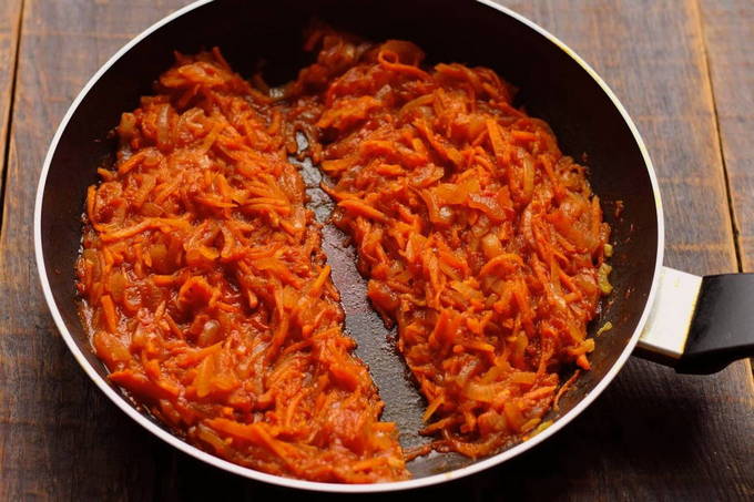 Фаршированный перец овощами и рисом