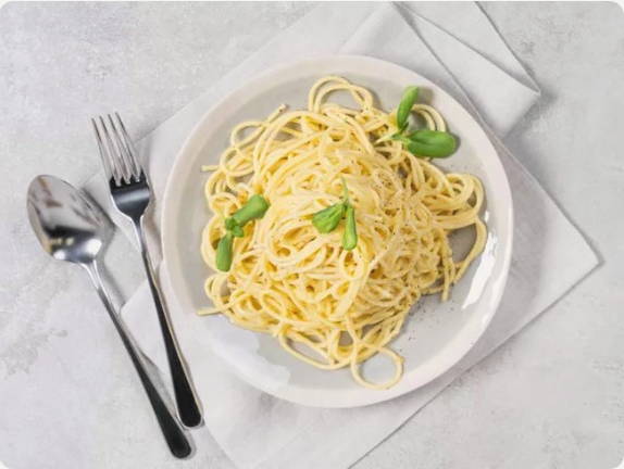 Макароны с сыром и яйцом