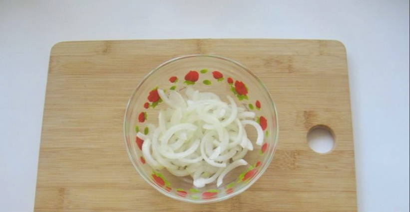 Салат «Мужские грезы» с курицей Салат «Мужские грезы» с курицей