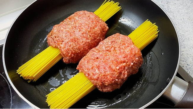 Спагетти с мясом