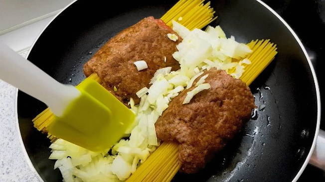 Спагетти с мясом