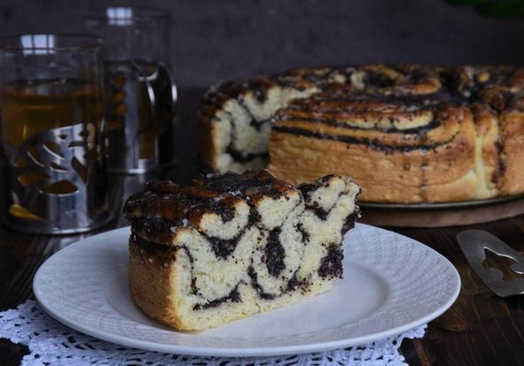 Булка с маком Булка с маком