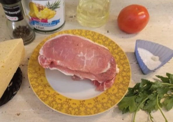 Мясо с ананасами в духовке Мясо с ананасами в духовке
