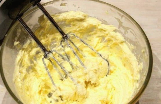 Масляный крем со сгущенкой Масляный крем со сгущенкой