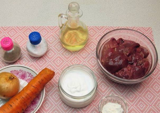 Куриная печень в сметане