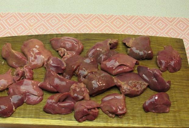 Куриная печень в сметане