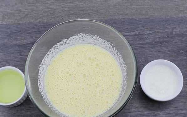 Пирог на кефире с творогом