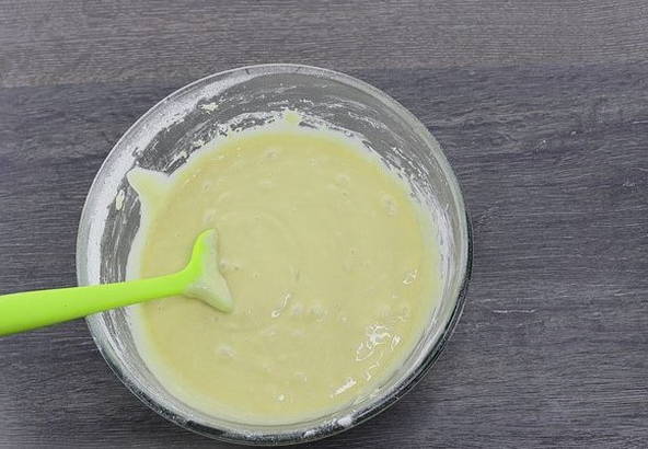 Пирог на кефире с творогом