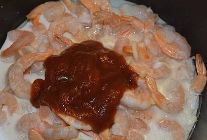 Креветки в сливочном соусе с чесноком