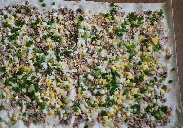 Лаваш с тунцом