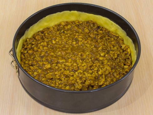 Пирог с грецкими орехами Пирог с грецкими орехами