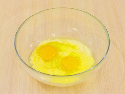 Пирог с грецкими орехами Пирог с грецкими орехами