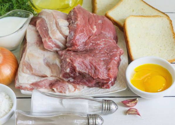 Котлеты из говядины и свинины