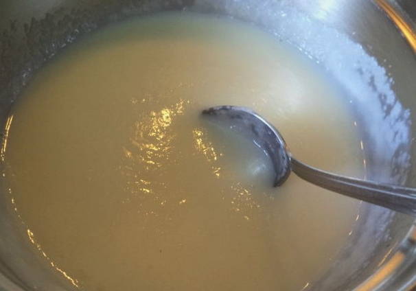 Манная каша на молоке и воде Манная каша на молоке и воде