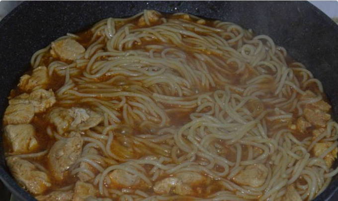 Паста с куриной грудкой Паста с куриной грудкой