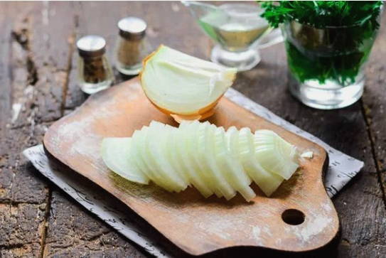 Картошка с грибами в горшочках в духовке