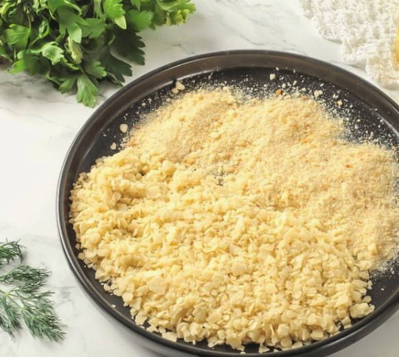 Наггетсы из куриной грудки в домашних условиях на сковороде Наггетсы из куриной грудки в домашних условиях на сковороде