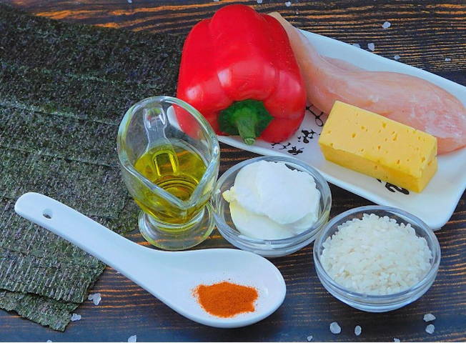 Роллы с курицей Роллы с курицей