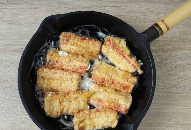 Жареные крабовые палочки Жареные крабовые палочки