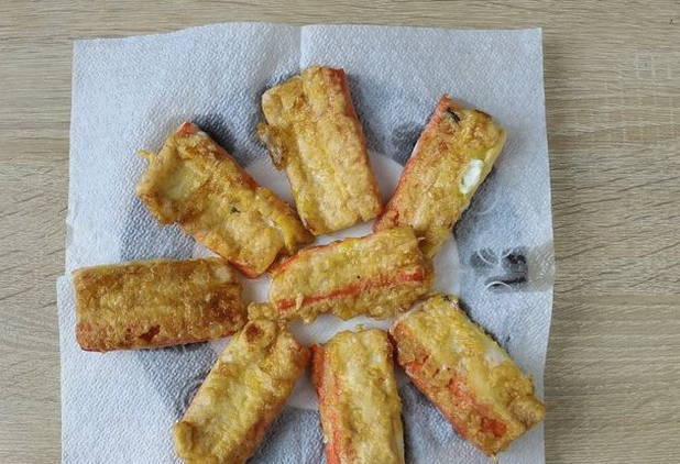 Жареные крабовые палочки Жареные крабовые палочки