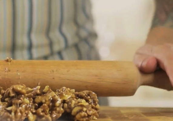 Грецкие орехи с медом Грецкие орехи с медом