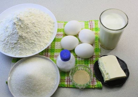 Булочки на кефире в духовке Булочки на кефире в духовке