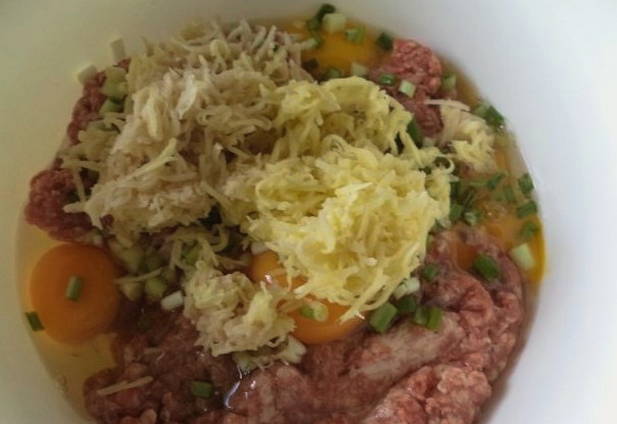 Котлеты из фарша без хлеба на сковороде Котлеты из фарша без хлеба на сковороде