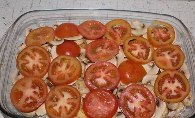 Свинина с грибами и картошкой в духовке Свинина с грибами и картошкой в духовке