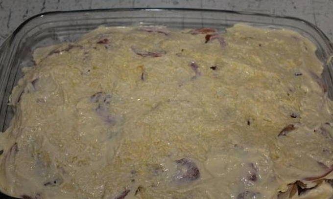 Свинина с грибами и картошкой в духовке Свинина с грибами и картошкой в духовке