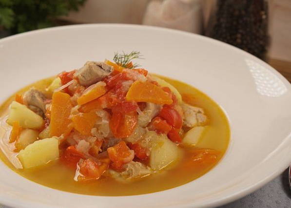 Рагу овощное с курицей и картошкой