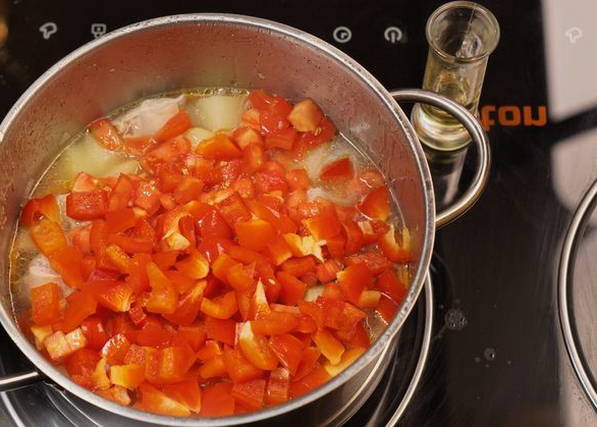 Рагу овощное с курицей и картошкой Рагу овощное с курицей и картошкой