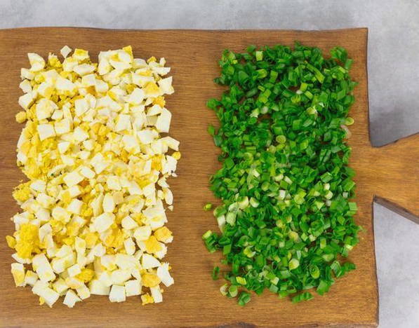 Салат с кукурузой и морковью по-корейски Салат с кукурузой и морковью по-корейски