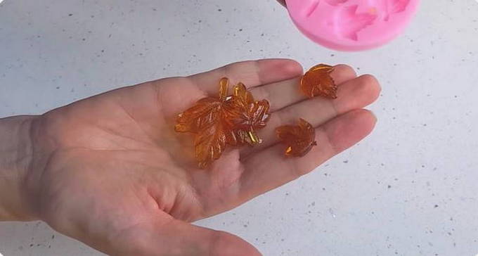 Домашняя карамель из сахара и воды