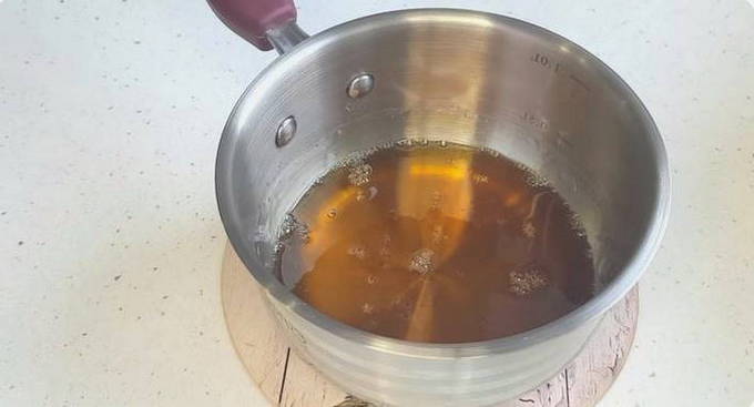 Домашняя карамель из сахара и воды