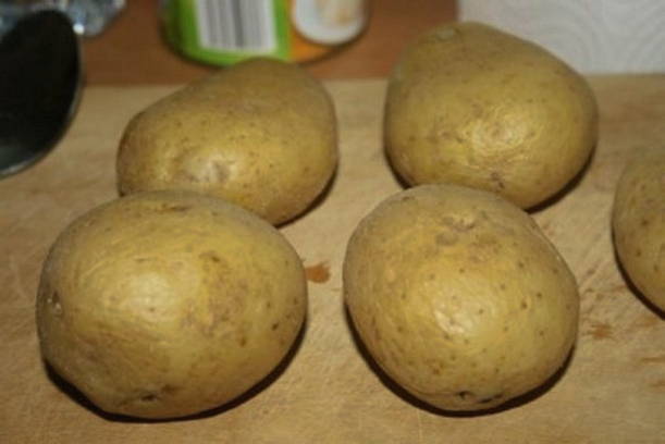 Салат «Обжорка» с курицей классический