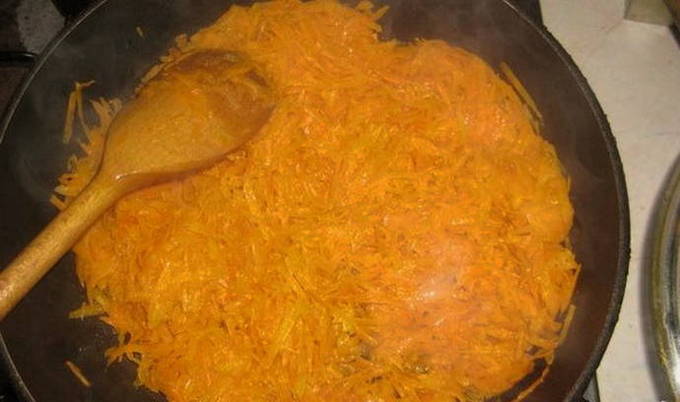 Салат «Обжорка» с курицей классический