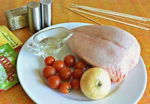 Шашлычки из куриной грудки на шпажках в духовке Шашлычки из куриной грудки на шпажках в духовке