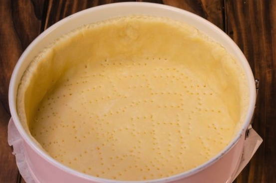 Киш с брокколи и красной рыбой Киш с брокколи и красной рыбой