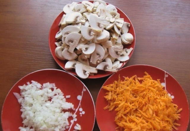 Тушеная тыква с овощами Тушеная тыква с овощами
