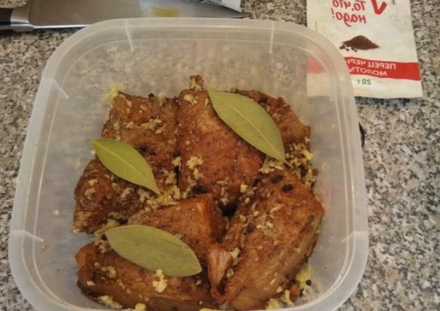 Свиные щечки в луковой шелухе Свиные щечки в луковой шелухе
