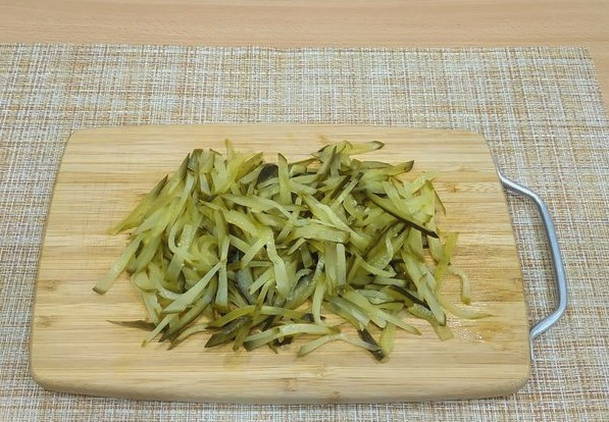 Салат с куриной печенью с морковью