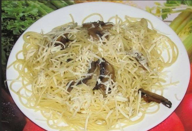 Макароны с сыром и грибами Макароны с сыром и грибами