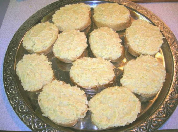 Закусочные бутерброды на праздничный стол