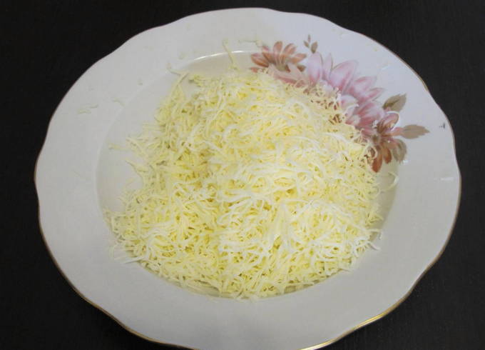 Крабовые палочки с сыром и чесноком