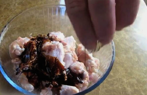 Маринад для куриных крылышек Маринад для куриных крылышек