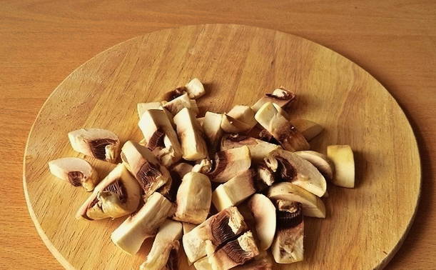 Салат с мясом и грибами Салат с мясом и грибами