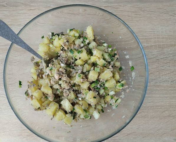 Заливной пирог с рыбой и картошкой