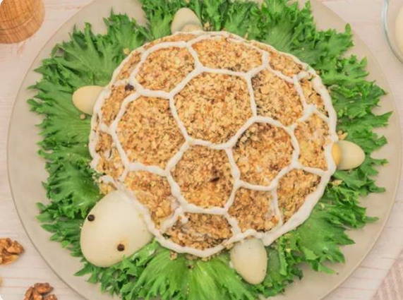 Салат «Черепашка» с курицей