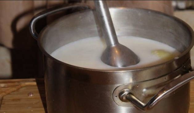 Сырный суп с беконом Сырный суп с беконом