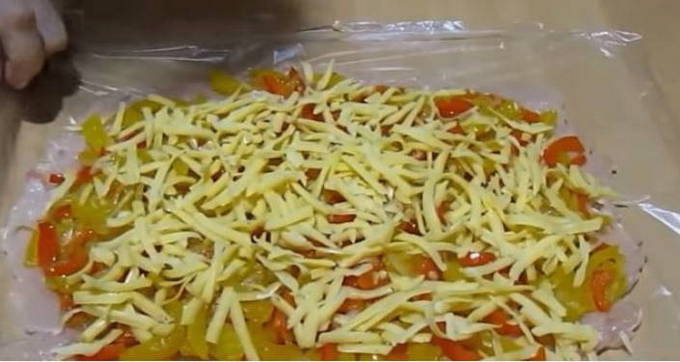 Куриный рулет в фольге в духовке Куриный рулет в фольге в духовке